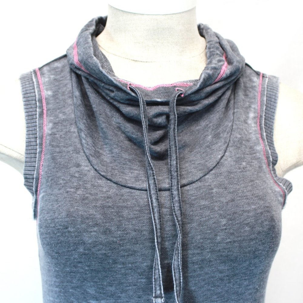 Marc New York Andrew Marc Women Grey Sports Cowlneck Sleeveless Top Tank Small - Picture 3 of 7